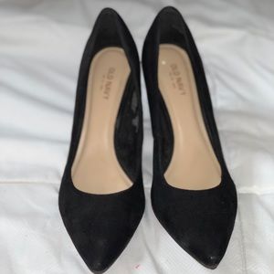 Old navy Sueded Pumps